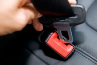 Cara Membersihkan Sabuk Pengaman yang Macet