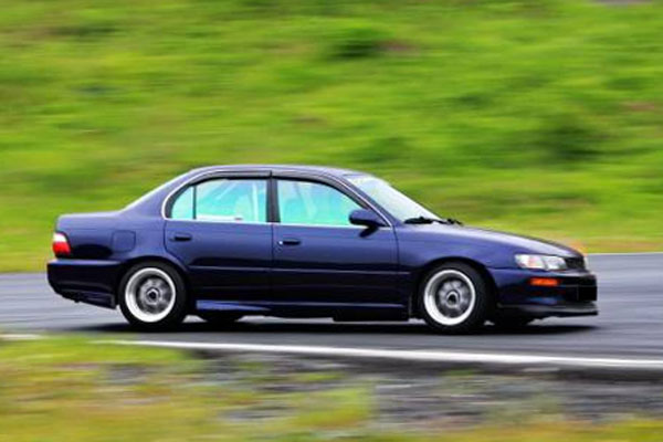 Kelebihan dan Kekurangan Toyota Great Corolla
