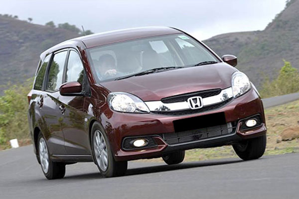 Tips Membeli Honda Mobilio Bekas