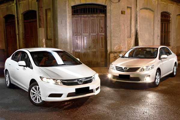 Perbandingan Honda Civic FB vs Corolla Altis Gen 2