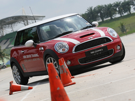 Tips Membeli MINI Cooper Bekas