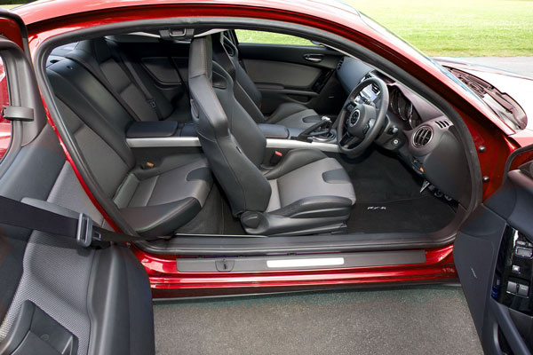 Interior Mazda RX-8