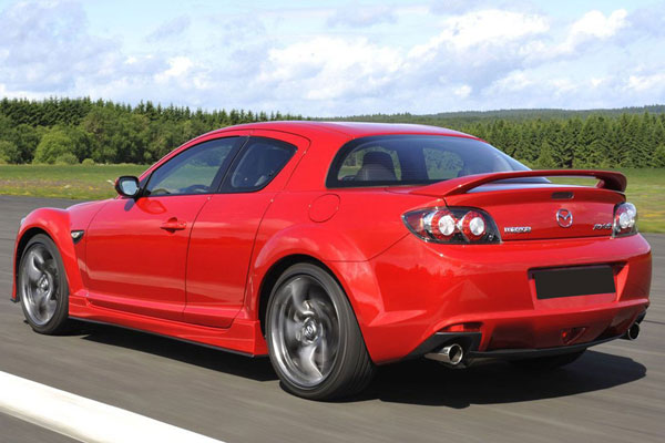 Kelebihan dan Kekurangan Mazda RX-8