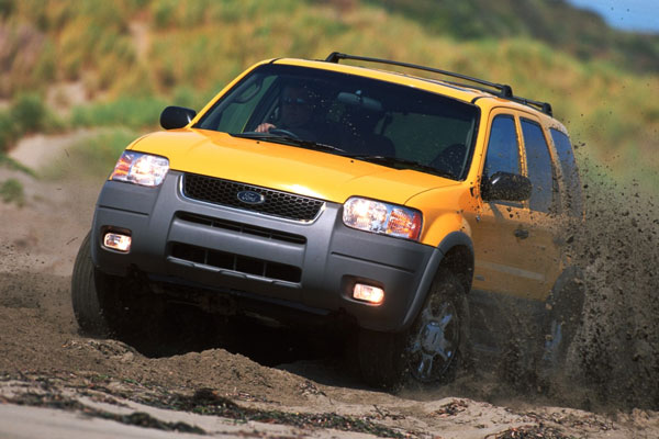 Kelebihan dan Kekurangan Ford Escape