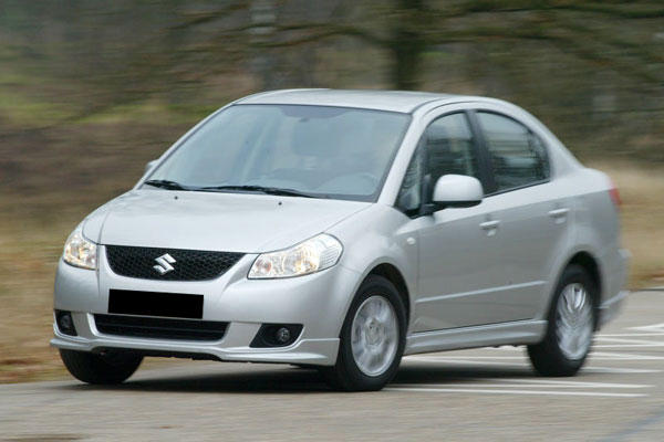 Kelebihan dan Kekurangan Suzuki Neo Baleno