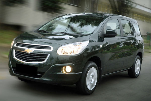 Kelebihan dan Kekurangan Chevrolet Spin Bensin / Diesel