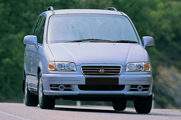Kelebihan dan Kekurangan Hyundai Trajet