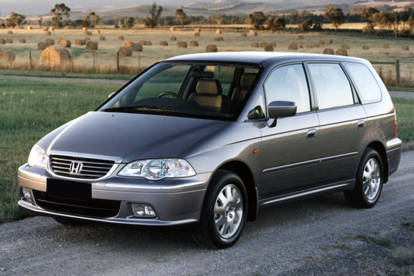 Kelebihan dan Kekurangan Honda Odyssey Gen 2 RA6