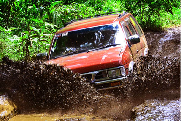 Perbedaan Tipe Nissan Terrano SLX, SGX, A/J Limited, Spirit, GrandRoad, dan KingsRoad
