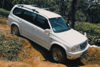 Kelebihan dan Kekurangan Suzuki Grand Escudo XL7