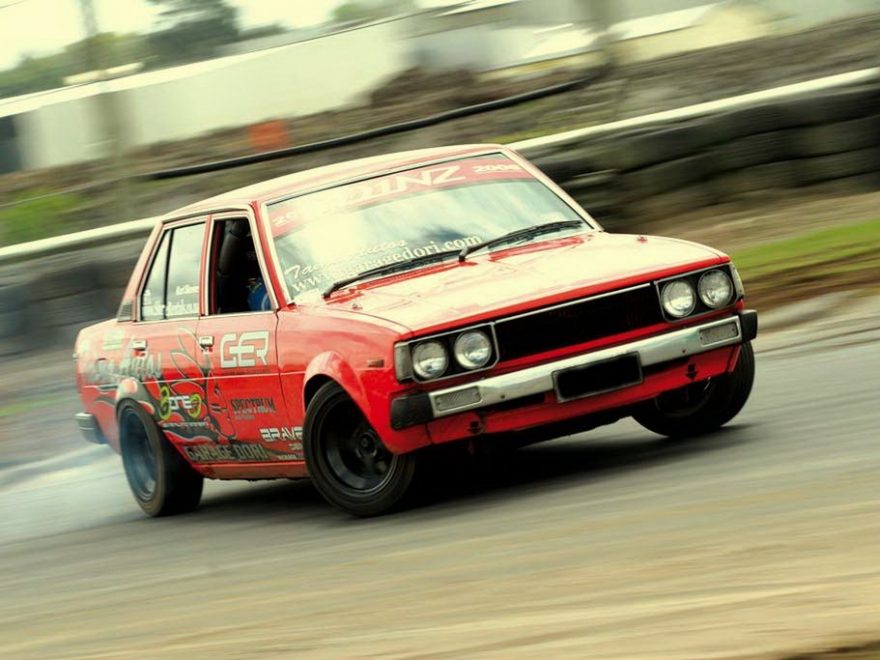 Tips dan Cara Bangun Mobil Drift