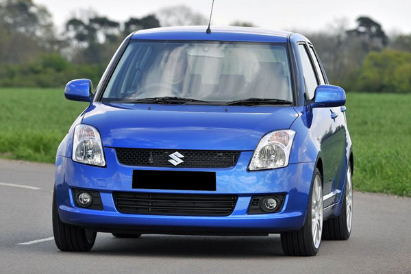 Kelebihan dan Kekurangan Suzuki Swift Gen 1