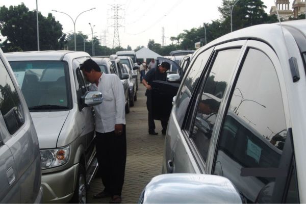 Mobil Bekas Balai Lelang Mobil