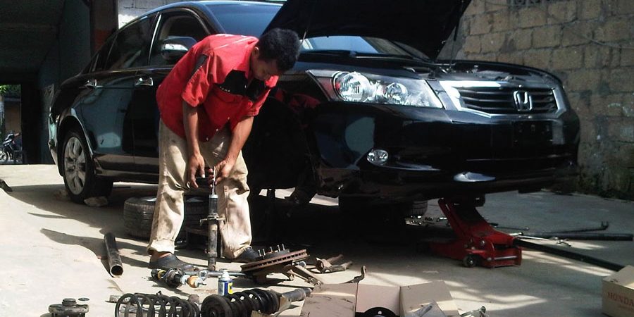 Cara Hemat dan Biaya Perbaikan Kaki-Kaki Mobil