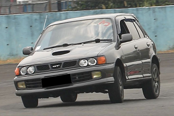 Tips Membeli Toyota Starlet Bekas