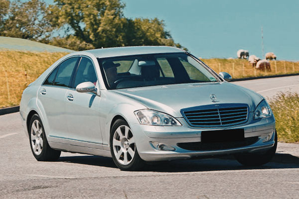 Kelebihan dan Kekurangan Mercy W221 S-Class