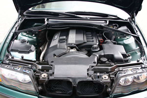 Review Spesifikasi BMW E46 1999-2005 Seri-3