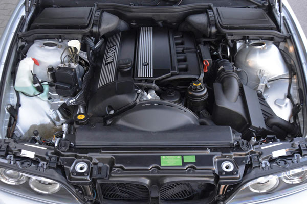 Review Spesifikasi BMW E39 Seri-5 1996-2004
