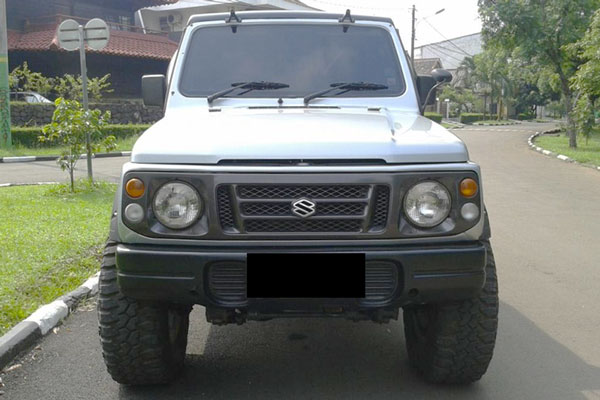 Review Spesifikasi Suzuki Jimny Caribian SJ413