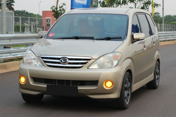 Kelebihan dan Kekurangan Daihatsu Xenia Gen 1