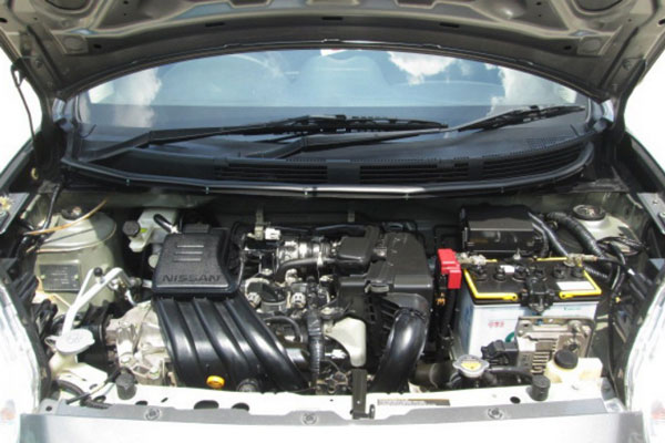 Review Spesifikasi Nissan March 1.2 dan 1.5