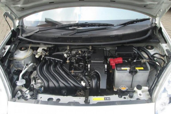 Foto Mesin Nissan March 1.5