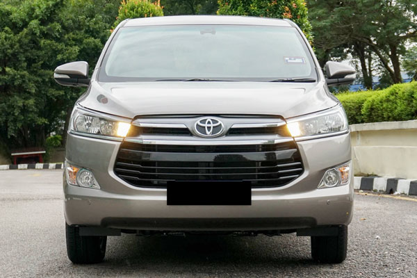 Review Spesifikasi Toyota Innova Gen 2 Reborn