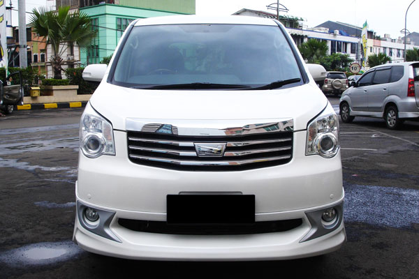 Review Spesifikasi Toyota NAV1