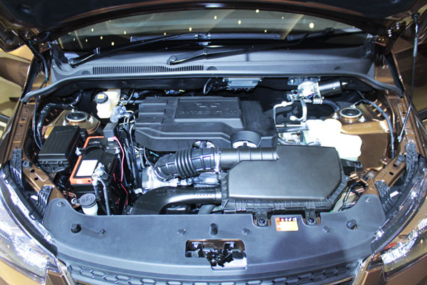 Review Spesifikasi Wuling Confero
