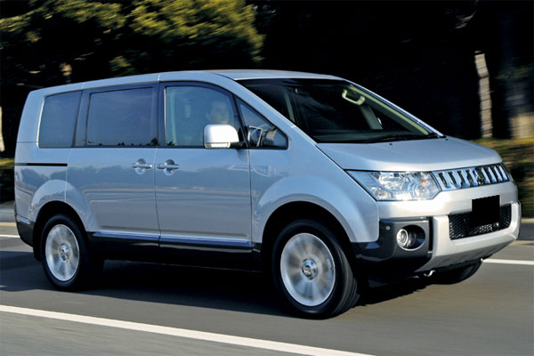 Kelebihan dan Kekurangan Mitsubishi Delica
