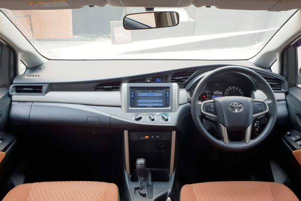 Review Spesifikasi Toyota Innova Gen 2 Reborn