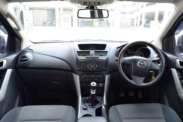Review Spesifikasi Mazda BT-50 Gen 2 Pro