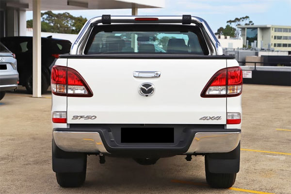 Review Spesifikasi Mazda BT-50 Gen 2 Pro
