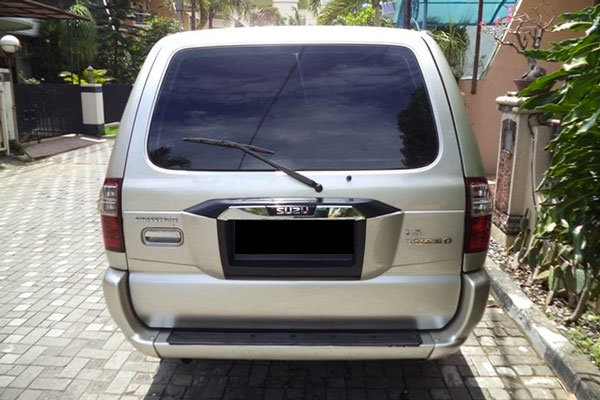 Review Spesifikasi Isuzu Panther Kapsul