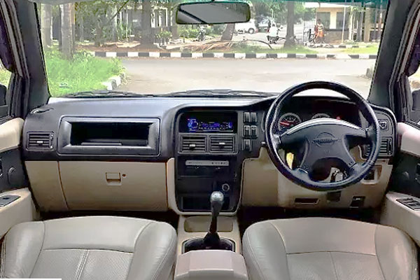 Review Spesifikasi Isuzu Panther Kapsul