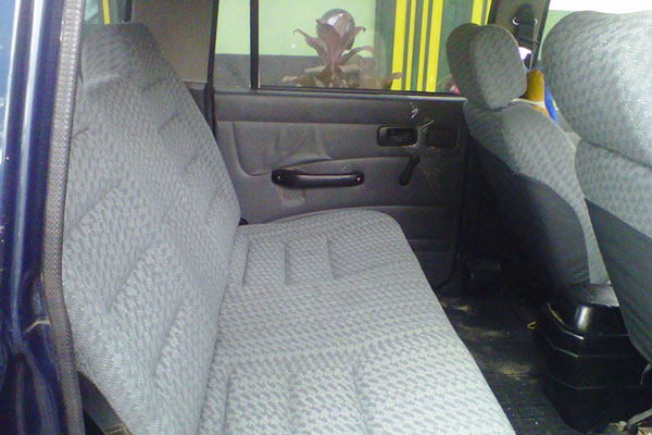 Review Spesifikasi Isuzu Panther Kotak