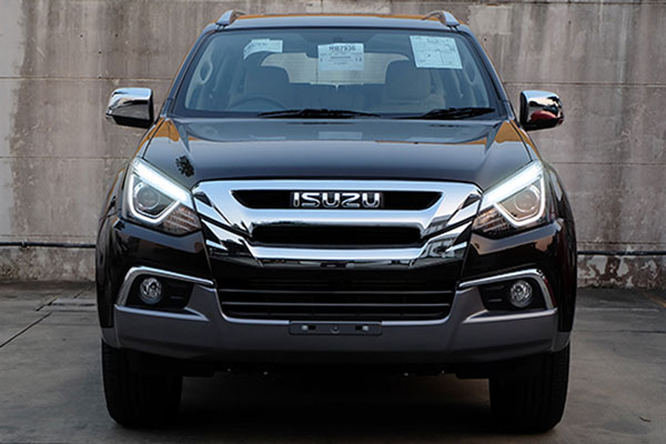 Review Spesifikasi Isuzu MU-X
