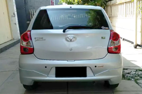 Review Spesifikasi Toyota Etios Valco