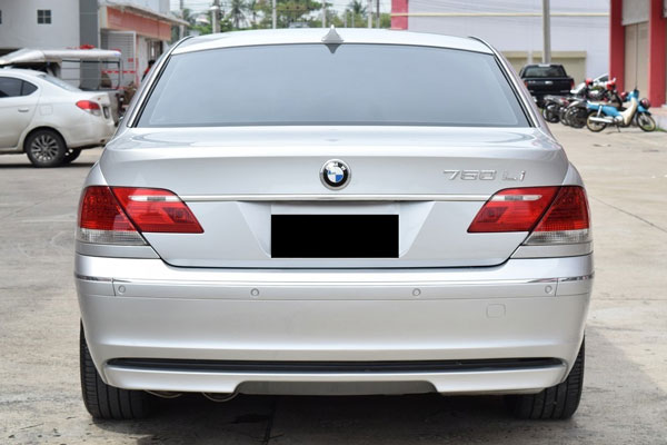 Review Spesifikasi BMW E66 Seri-7 2002-2008