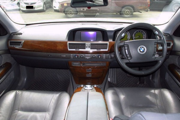 Review Spesifikasi BMW E66 Seri-7 2002-2008
