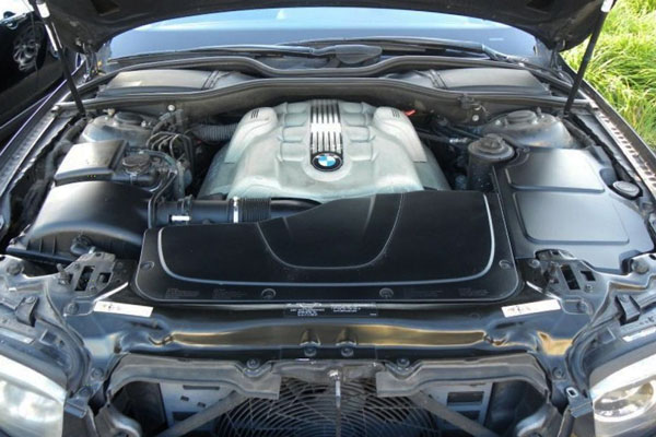 Review Spesifikasi BMW E66 Seri-7 2002-2008