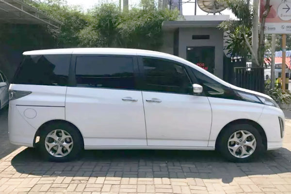 Review Spesifikasi Mazda Biante dan Biante Skyactiv