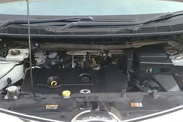 Review Spesifikasi Mazda Biante dan Biante Skyactiv