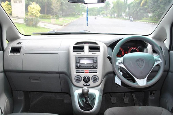 Review Spesifikasi Proton Exora