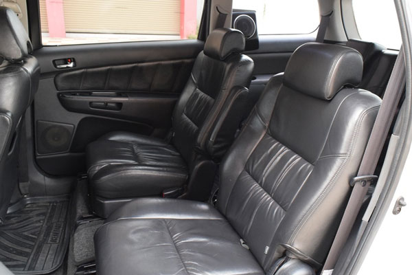 Review Spesifikasi Toyota Wish Gen 1 AE10