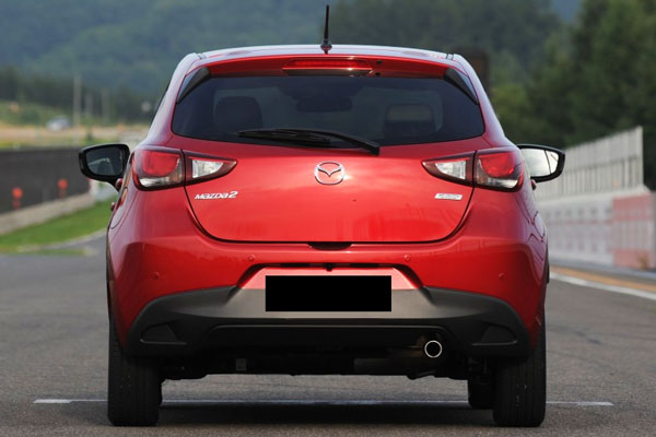 Review Spesifikasi Mazda 2 Gen 2 SkyActiv