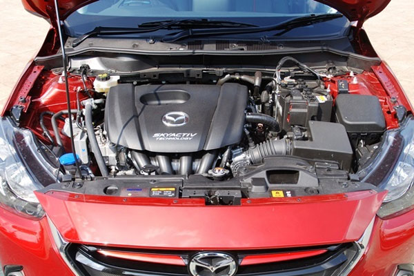 Review Spesifikasi Mazda 2 Gen 2 SkyActiv