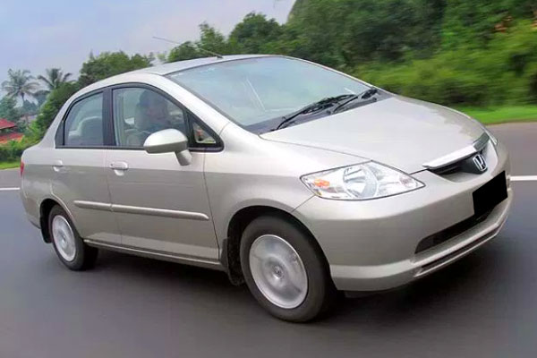 Komparasi Vios Gen 1 vs Honda City iDSI