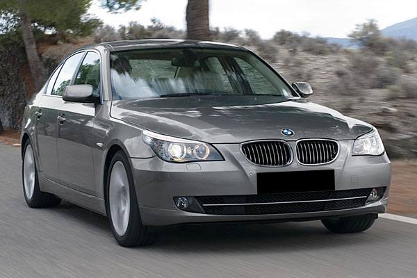 Review, Spesifikasi, Kelebihan, Kekurangan BMW E60 Seri-5 2004-2010