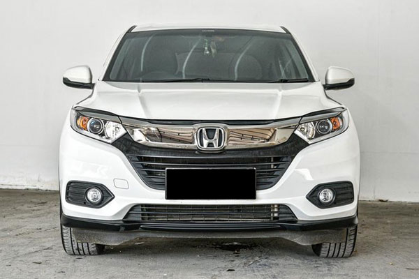 Foto Eksterior Honda HRV Gen 2 Facelift Tampak Depan